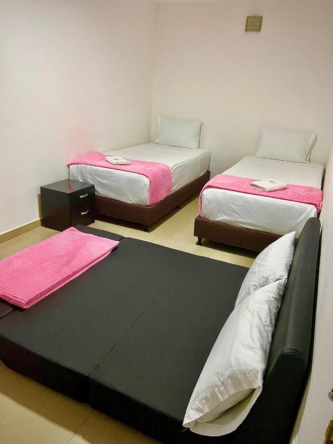 Hotel Parque De Los Novios Inn 산타마르타 외부 사진